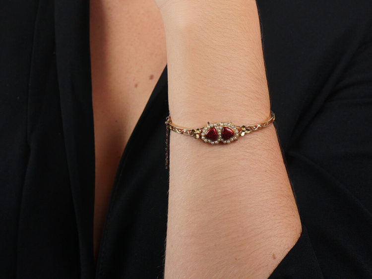 Edwardian 15ct Gold, Red Enamel & Natural Split Pearl Double Heart Bangle