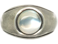 Silver Ring set with a Moonstone