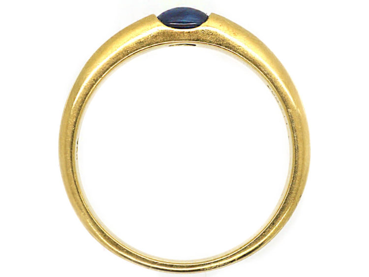 18ct Gold & Cabochon Sapphire Ring