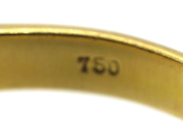 18ct Gold & Cabochon Sapphire Ring