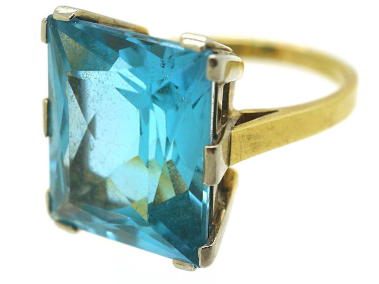 18ct Gold Synthetic Blue Spinel Ring