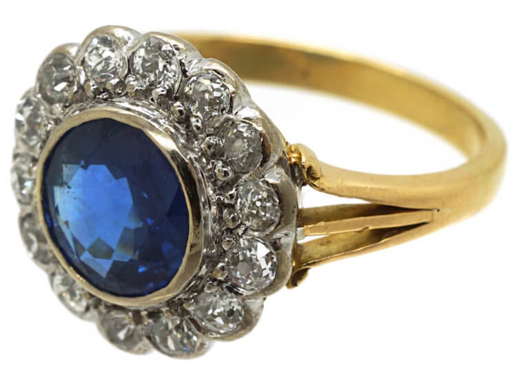 18ct Gold & Platinum, Large Sapphire & Diamond Cluster Ring