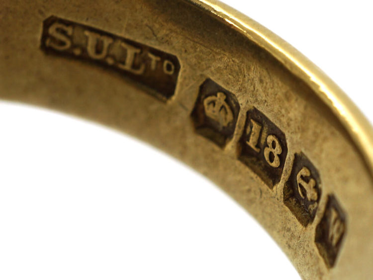 Victorian 18ct Gold Signet Ring with Bloodstone Intaglio of Peacock