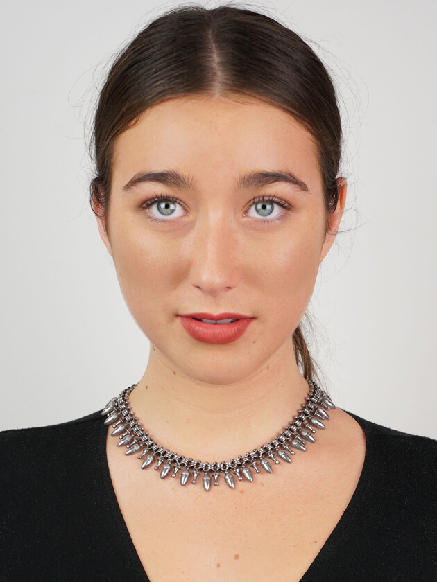 Victorian Silver Collar With Acorn Drops