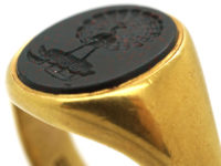 Victorian 18ct Gold Signet Ring with Bloodstone Intaglio of Peacock