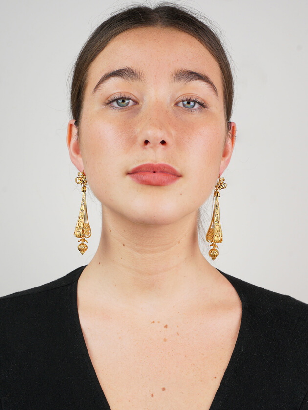 Georgian 18ct Gold Long Drop Earrings