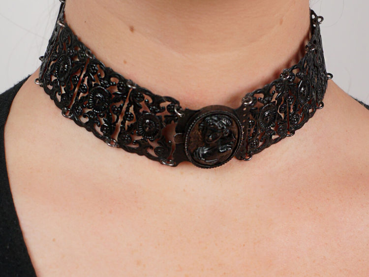 Berlin Iron Collar