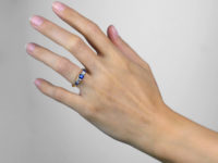 Victorian 18ct Gold, Five Stone Sapphire & Diamond Carved Half Hoop Ring