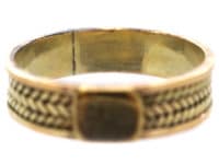 Victorian 9ct Gold Ring set with Three Natural Split Pearls