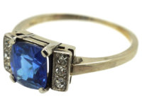 Art Deco 18ct White Gold & Sapphire Ring with Diamonds on either Side