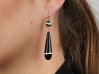 Victorian 15ct Gold & Banded Sardonyx Drop Earrings