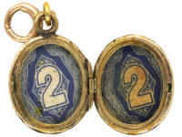 Victorian 15ct Gold Oval Onyx Locket