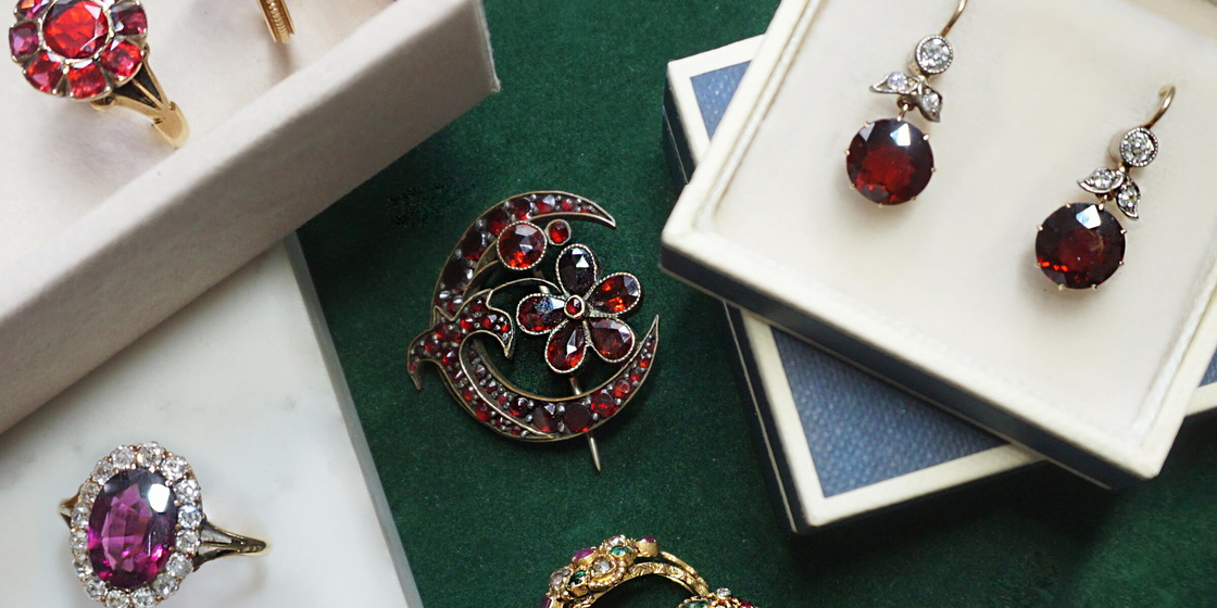 Garnet jewellery