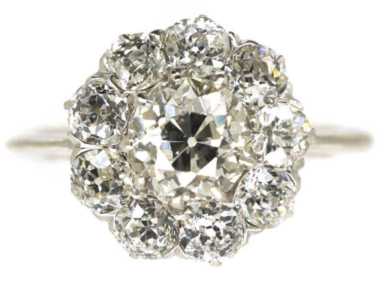 18ct White Gold Diamond Cluster Ring