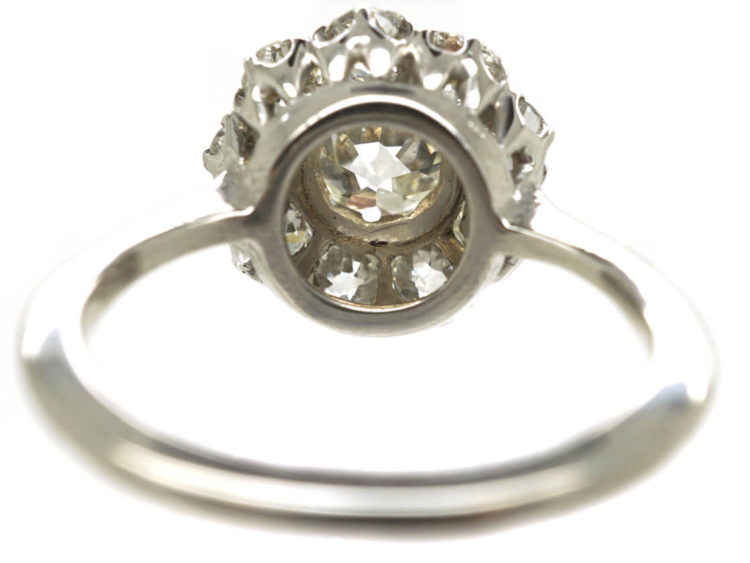 18ct White Gold Diamond Cluster Ring