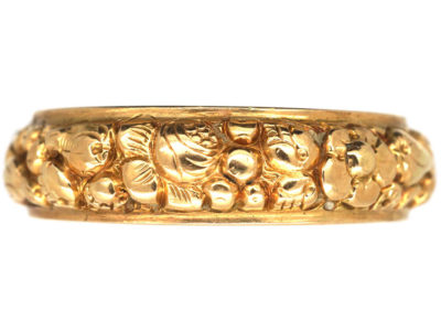 Georgian 18ct Gold Repoussé Band Ring with Hidden Locket Compartment