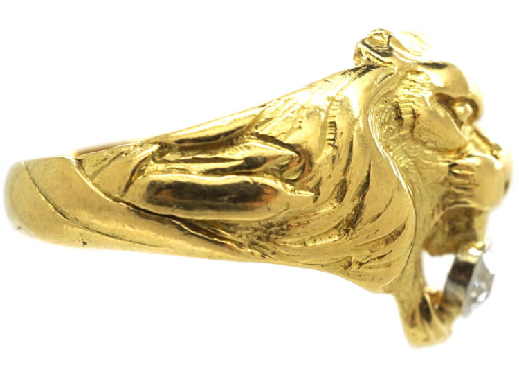 French 18ct Gold Belle Epoque Lion Ring set with a Diamond