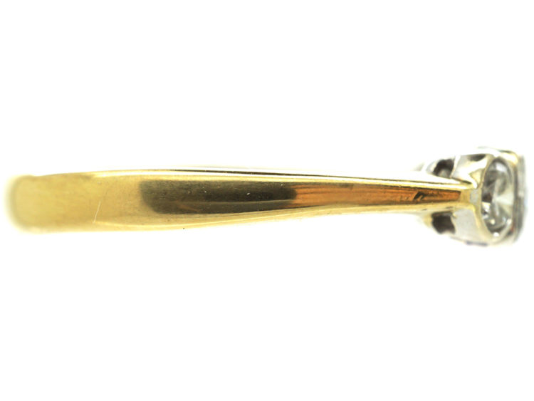 18ct Gold & Diamond Three Stone Ring with Small Diamonds In Between