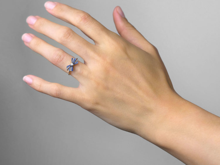 Art Deco 18ct Gold, Sapphire, Diamond & Rose Diamond Bow Ring