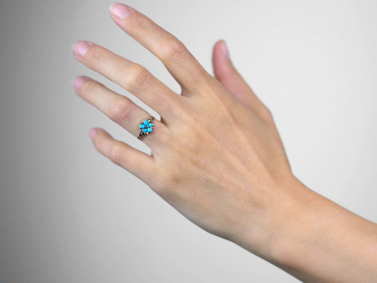 Regency 15ct Gold Forget Me Not Ring set with Turquoise & Ruby