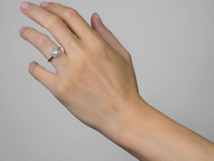 Edwardian 18ct Gold & Platinum, Diamond Daisy Cluster Ring