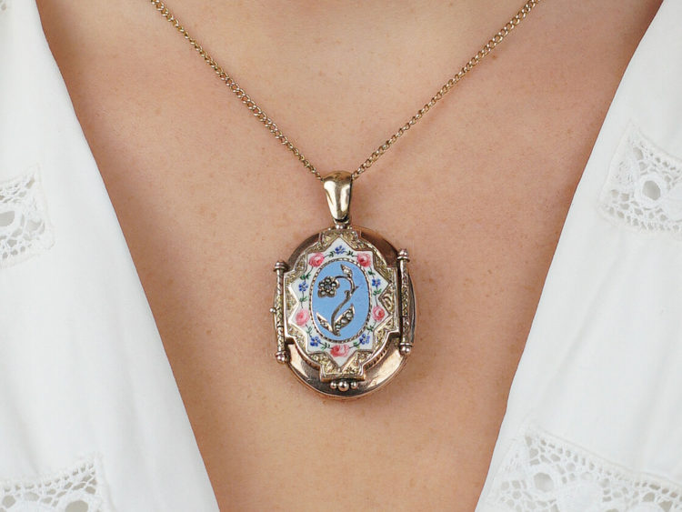 Victorian 9ct Gold, Forget Me Not Enamel & Natural Split Pearl Oval Locket