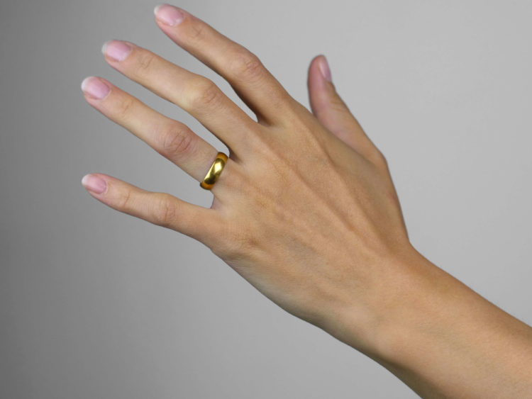 Victorian 22ct Gold Wide Wedding Band