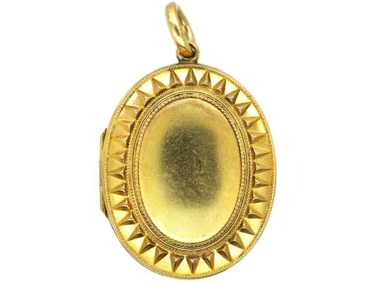 Victorian 15ct Gold Oval Locket