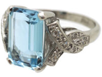 18ct White Gold Rectangular Aquamarine & Diamond Ring