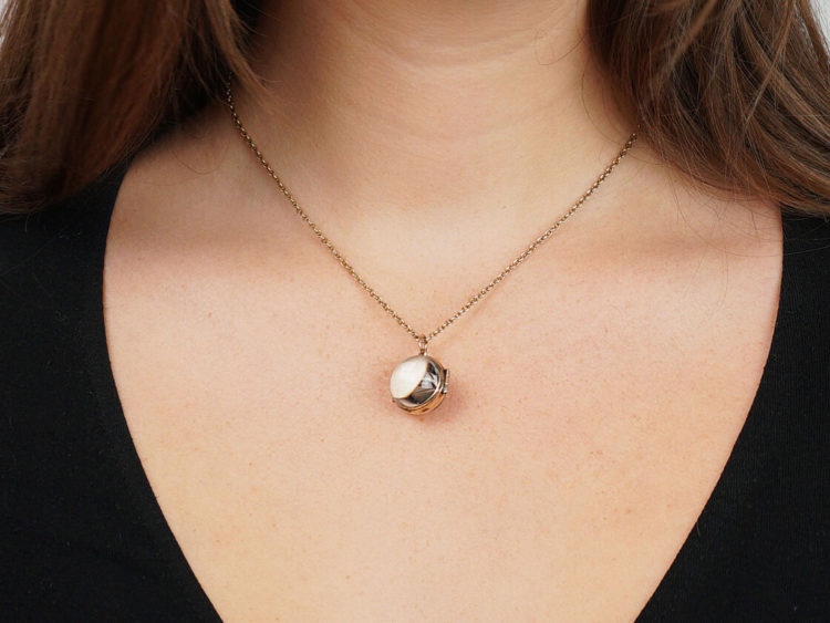 Victorian 9ct Gold & Rock Crystal Round Locket