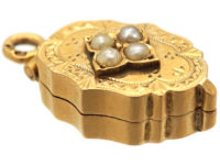 Victorian 18ct Gold Locket set with Four Natural Split Pearls
