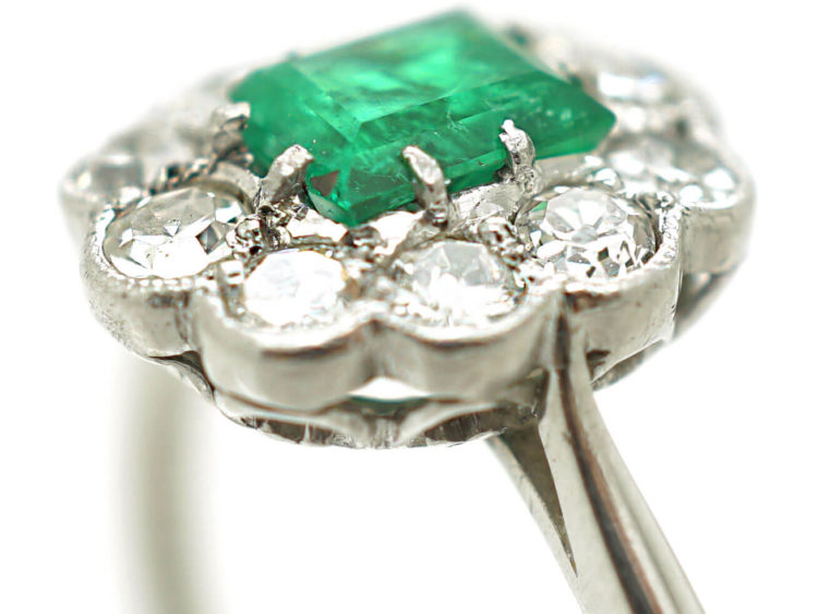 Edwardian 18ct White Gold & Platinum, Emerald & Diamond Cluster Ring