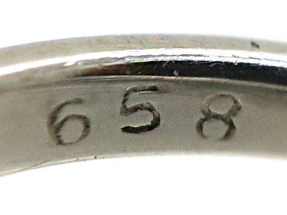 18ct White Gold & Platinum, Sapphire & Diamond Oval Cluster Ring