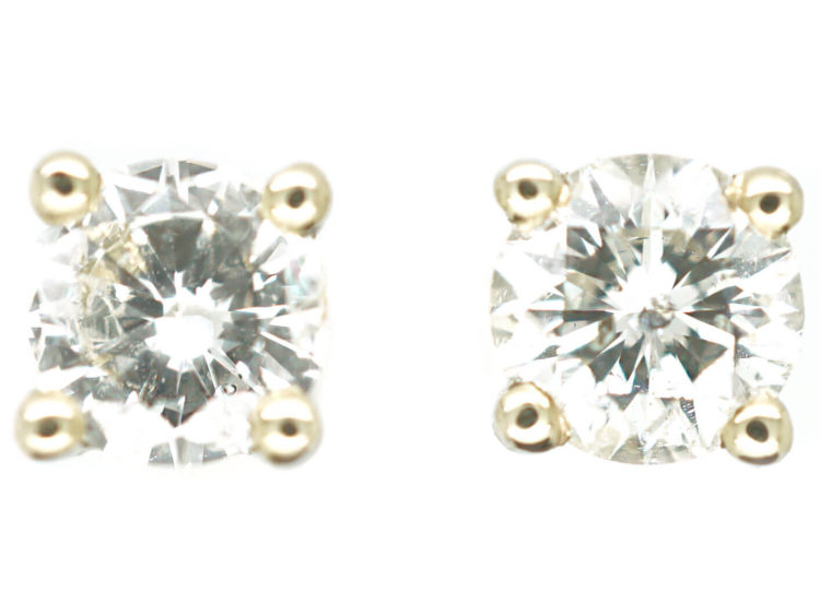 18ct White Gold Diamond Stud Earrings