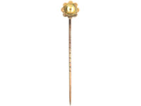 Victorian 9ct Gold Scalloped Edge Tie Pin
