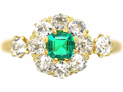 Edwardian 18ct Gold, Emerald & Diamond Cluster Ring with a Diamond on each Shoulder