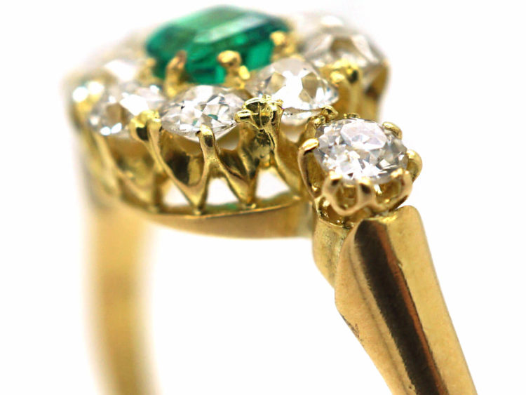 Edwardian 18ct Gold, Emerald & Diamond Cluster Ring with a Diamond on each Shoulder
