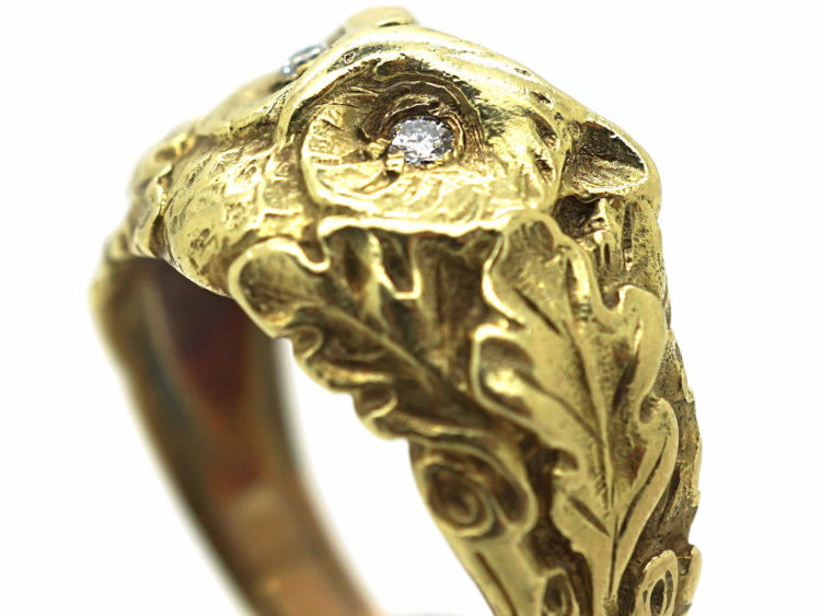 14ct Gold Ring of an Owl with Diamond Eyes with Oak Leaf Shoulders