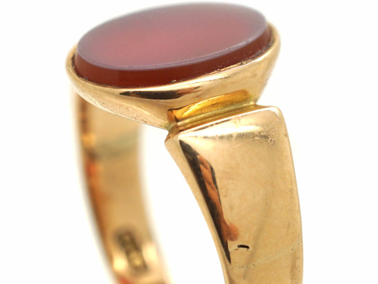 Victorian 12ct Gold & Carnelian Signet Ring