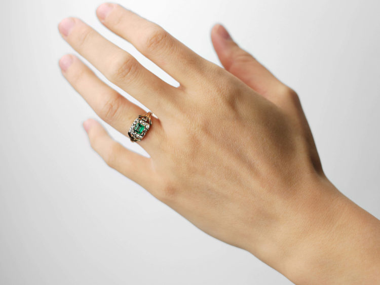 Georgian 15ct Gold, Emerald & Rose Diamond Rectangular Design Ring