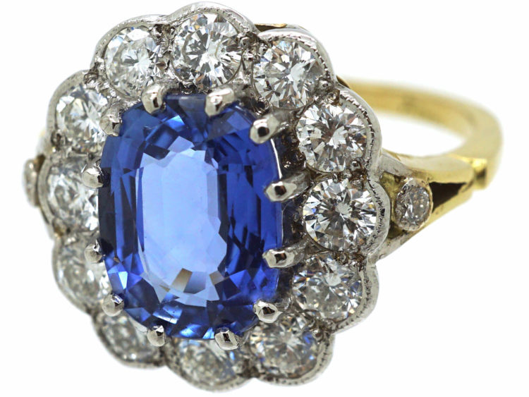 18ct Gold Large Sapphire & Diamond Cluster Ring