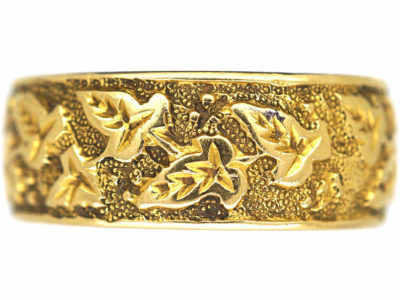 Victorian 18ct Gold Wedding Band with Ivy Leaf Motif