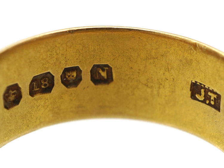 Victorian 18ct Gold Wedding Band with Ivy Leaf Motif
