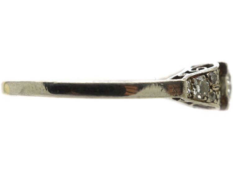 Art Deco Platinum & Diamond Solitaire Ring with Diamond Set Shoulders