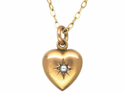 Edwardian 9ct Gold Heart Shaped Pendant set with a Natural Split Pearl on a 9ct Gold Chain