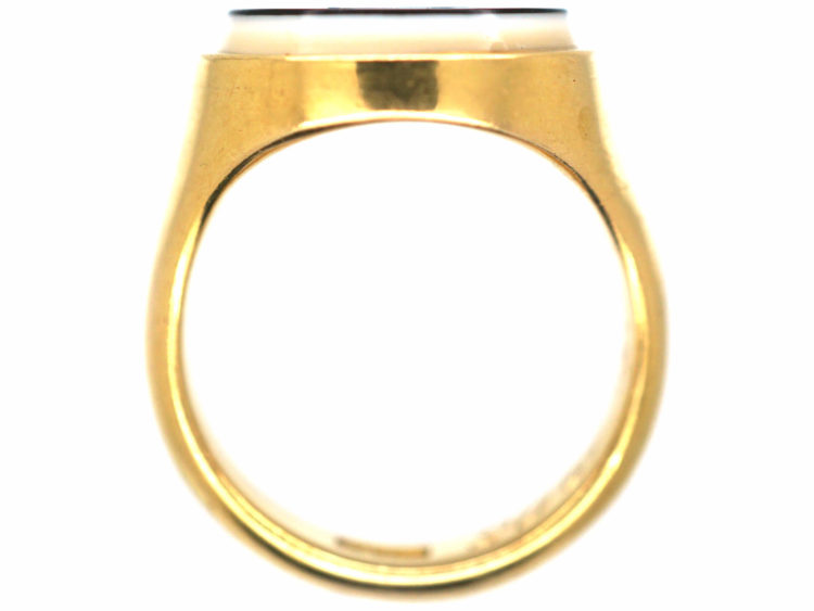 Edwardian 18ct Gold Signet Ring with Onyx Intaglio of a Rearing Horse with Flag
