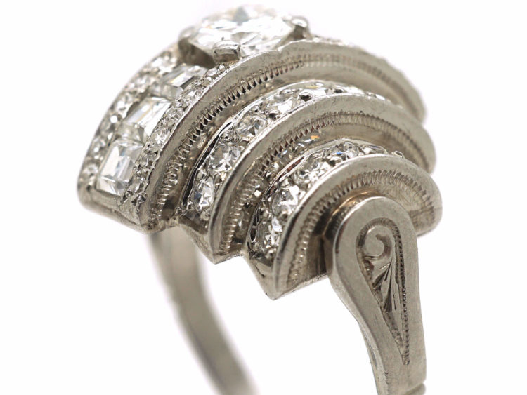 Art Deco 18ct White Gold & Diamond Curve Design Ring