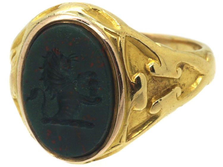 Victorian 18ct Gold & Bloodstone Signet Ring
