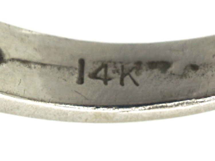 14ct White Gold Ring set with Diamonds