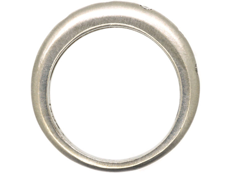 14ct White Gold Ring set with Diamonds